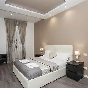 Apartment Magia In Trastevere Italy